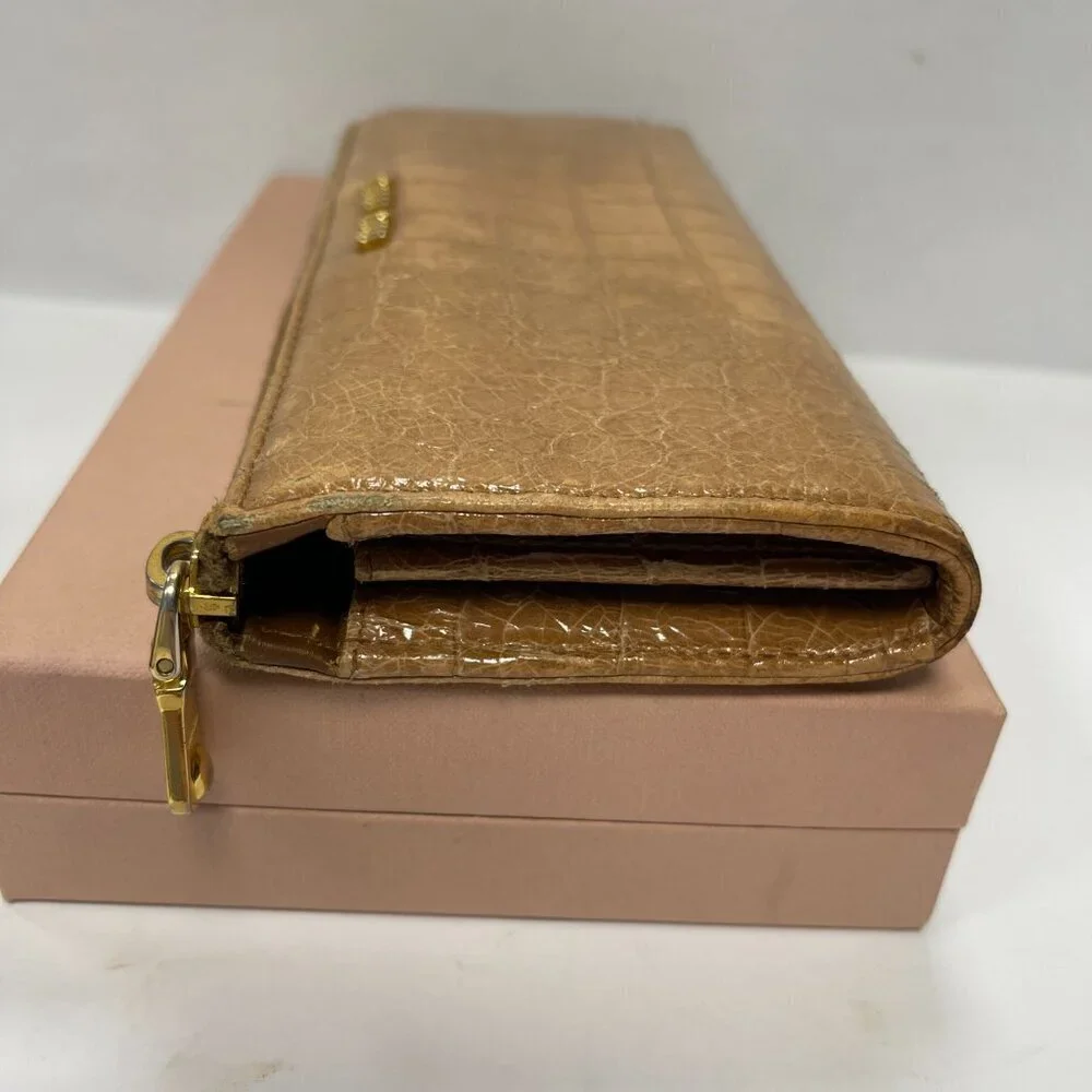 Miu Miu Crocodile-Embossed Leather Zip-Around Wallet, Cammello - Preowned